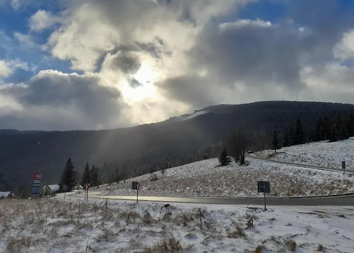 Czarna Gora Apartament דירה